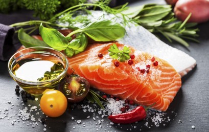 Mediterranean diet beats low-fat diet for long-term weight loss
